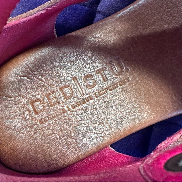 Bed Stu Soto Leather T-Strap Sandals - Picture 9 of 10